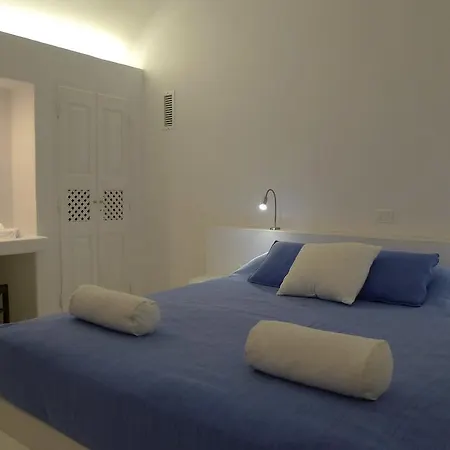 Altana Heritage Hotel Imerovigli (Santorini)