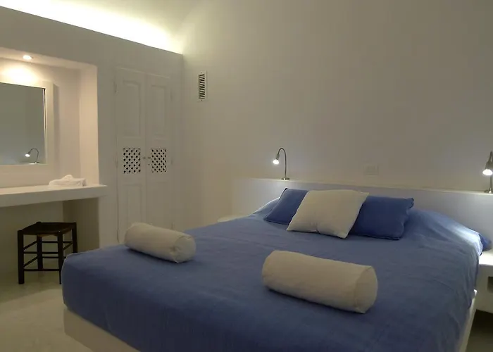Altana Heritage Hotel Imerovigli (Santorini)