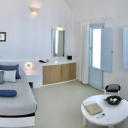 Altana Heritage Imerovigli (Santorini)