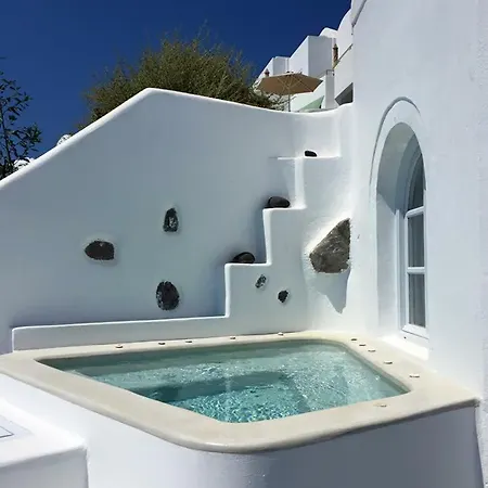 Altana Heritage 4* Imerovigli (Santorini)