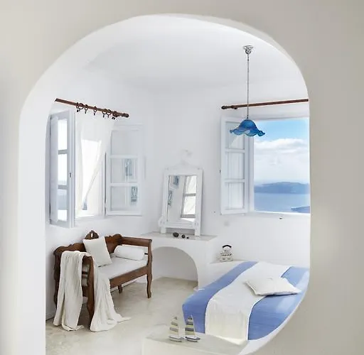 Altana Heritage 4* Imerovigli (Santorini)