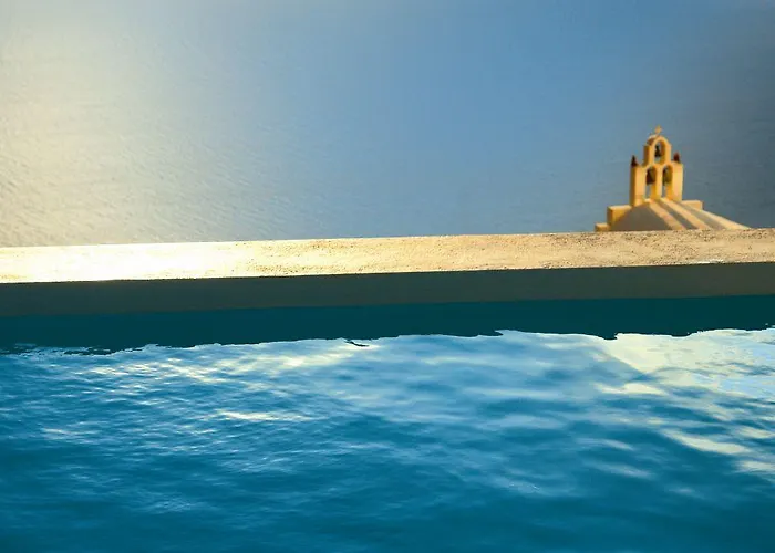 Altana Heritage Imerovigli (Santorini)